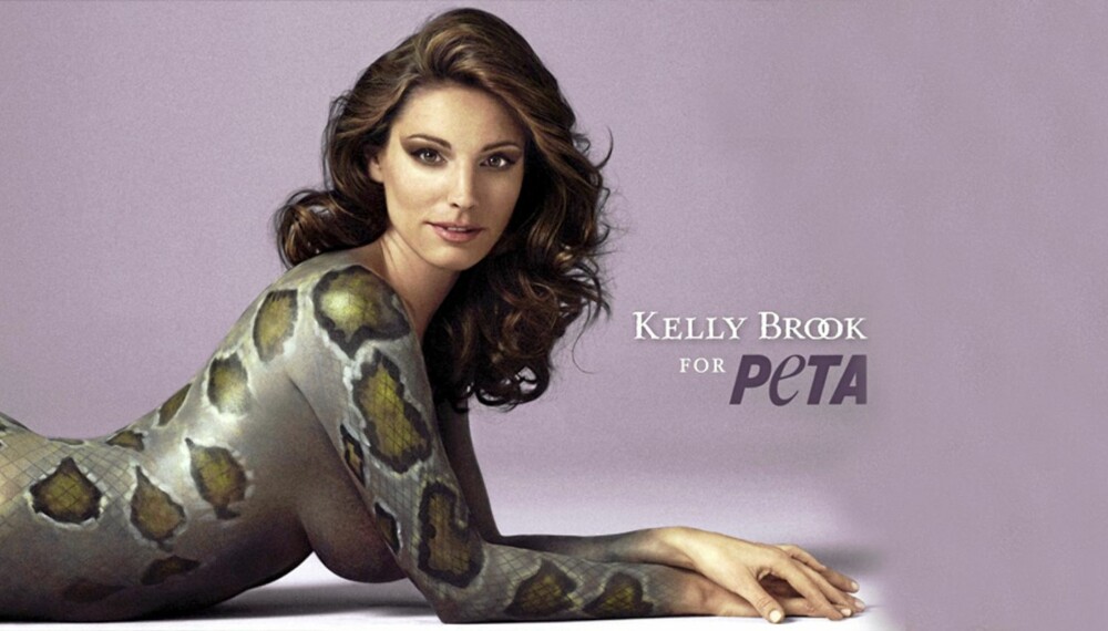 SKINNENDE: Kelly Brook mener det finnes mange gode alternativer til slange- og krokodilleskinn i dag. SKINNENDE: Kelly Brook mener det finnes mange gode alternativer til slange- og krokodilleskinn i dag.