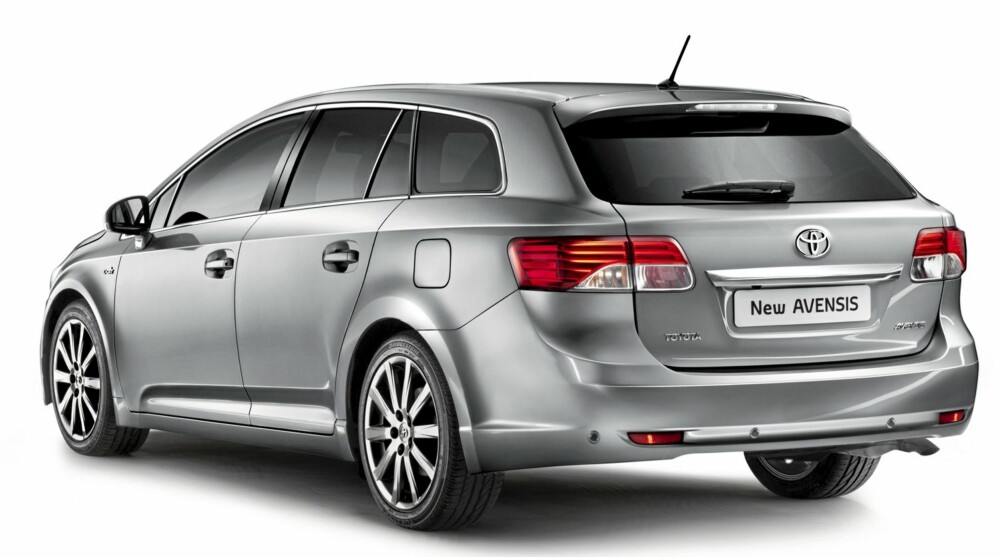BESTSELGER: Toyota Avensis var Norges nest mest solgte stasjonsvogn i fjor, kun slått av VW Passat. Avensis ligger på tredjeplass så langt i år, etter VW Passat og Volvo V70. BESTSELGER: Toyota Avensis var Norges nest mest solgte stasjonsvogn i fjor, kun slått av VW Passat. Avensis ligger på tredjeplass så langt i år, etter VW Passat og Volvo V70.