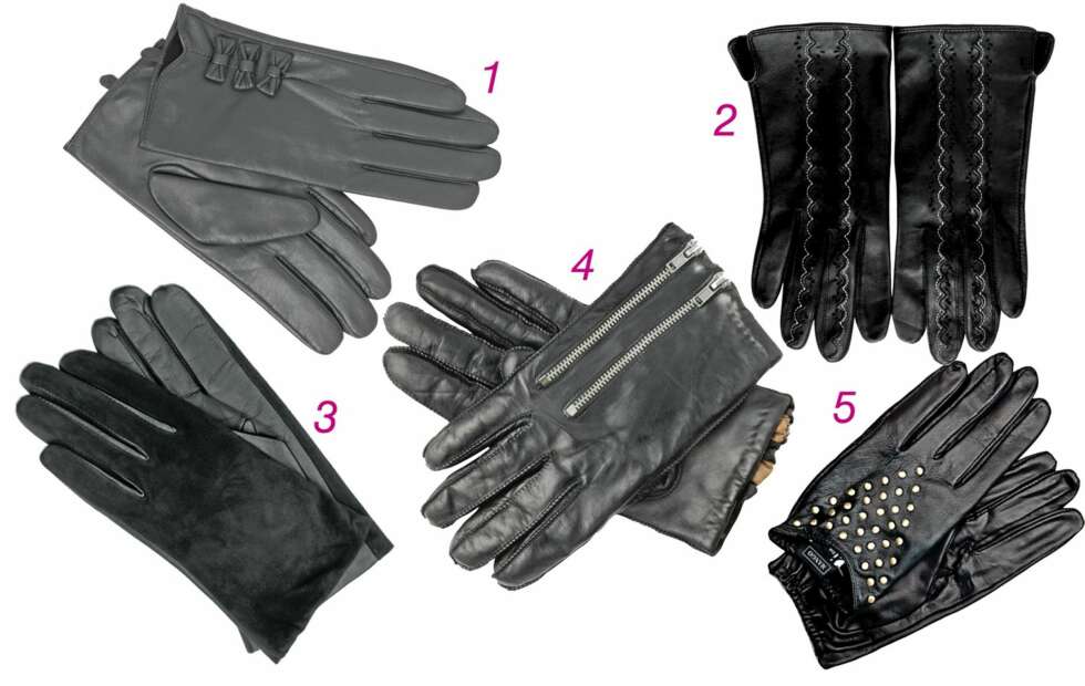 KLASSISK: 1. Grå hansker med sløyfer er superfine og kan kombineres med det meste. Accessorize, kr 289. 2. Kjempefine hansker i semsket skinn med nostalgisk blondemønster. Becksöndergaard, kr 450. 3. Klassiske skinnhansker som passer til alt og går aldri av moten.Black Lily, kr 650. 4. Rå skinnhansker med superkule detaljer. Tiger, kr 799. 5. Hansker med nagler fra Mango, kr 499. KLASSISK: 1. Grå hansker med sløyfer er superfine og kan kombineres med det meste. Accessorize, kr 289. 2. Kjempefine hansker i semsket skinn med nostalgisk blondemønster. Becksöndergaard, kr 450. 3. Klassiske skinnhansker som passer til alt og går aldri av moten.Black Lily, kr 650. 4. Rå skinnhansker med superkule detaljer. Tiger, kr 799. 5. Hansker med nagler fra Mango, kr 499.