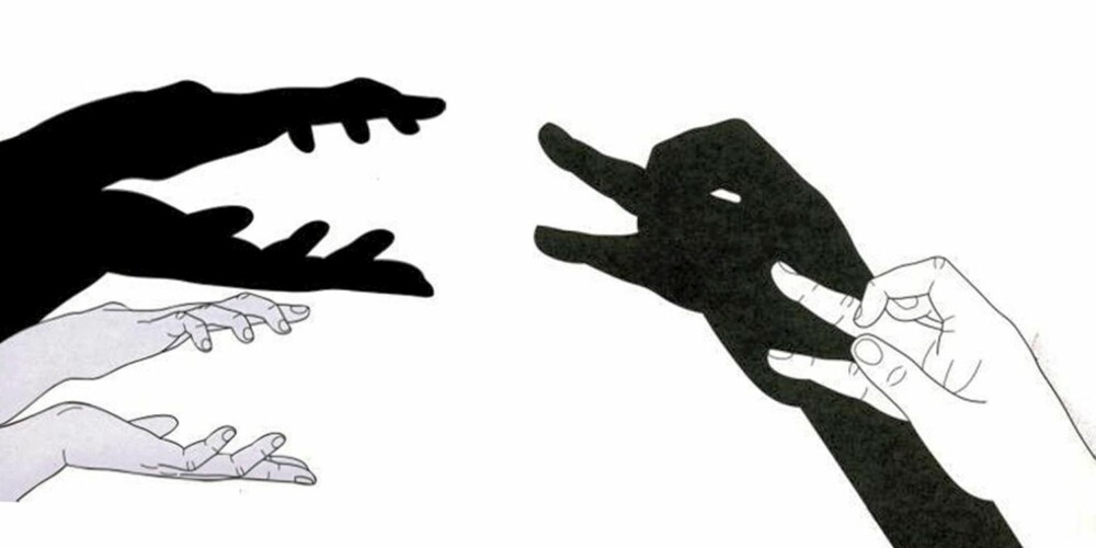 KROKODILLE OG AND: Åpne og lukke hendene for å få den farlige krokodillen til å glefse! Lag saksebevegelser med fingrene for å få fuglen til å kveke. KROKODILLE OG AND: Åpne og lukke hendene for å få den farlige krokodillen til å glefse! Lag saksebevegelser med fingrene for å få fuglen til å kveke.