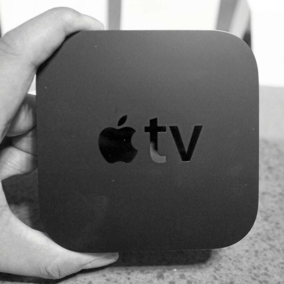 KOMPAKT: Apple TV har en størrelse på cirka 10 x 10 centimeter. KOMPAKT: Apple TV har en størrelse på cirka 10 x 10 centimeter.