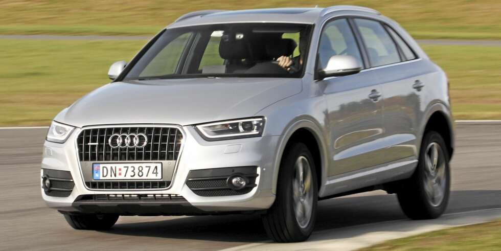 KANDIDAT: Audi Q3 er lillesøsteren til Q5 og Q7 og langt mindre macho enn sine større søsken. Foto: Egil Nordlien HM Foto KANDIDAT: Audi Q3 er lillesøsteren til Q5 og Q7 og langt mindre macho enn sine større søsken. Foto: Egil Nordlien HM Foto