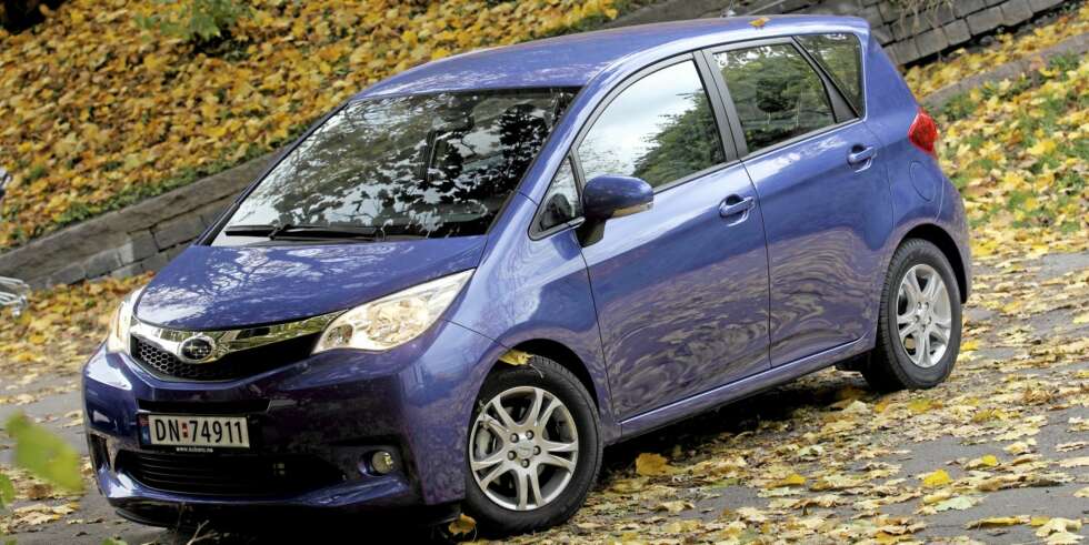 UTEN 4X4: Subaru Trezia er Subarus minstemann, og er en høybygd småbil. FOTO: Egil Nordlien HM Foto UTEN 4X4: Subaru Trezia er Subarus minstemann, og er en høybygd småbil. FOTO: Egil Nordlien HM Foto