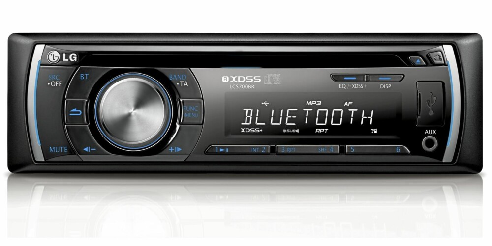 BLÅTANN: For å enkelt høre på din egen musikk i bilen, kan vi anbefale en bilstereo med blåtannmuligheter. BLÅTANN: For å enkelt høre på din egen musikk i bilen, kan vi anbefale en bilstereo med blåtannmuligheter.