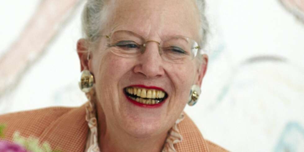 Dronning Margrethe av Danmark har sittet 39 år og 1o måneder på tronen. I januar er det storstilt 40-årsfeiring. Dronning Margrethe av Danmark har sittet 39 år og 1o måneder på tronen. I januar er det storstilt 40-årsfeiring.