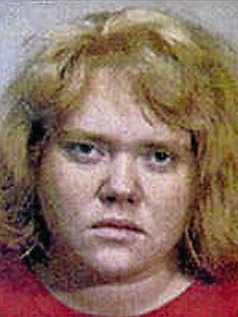 Dawn Godman kavet etter fotfeste i livet. Ble i stedet forelsket i både Glenn og Justin, og fungerte som en viktig medhjelper under de bestialske drapene. Dawn Godman kavet etter fotfeste i livet. Ble i stedet forelsket i både Glenn og Justin, og fungerte som en viktig medhjelper under de bestialske drapene.