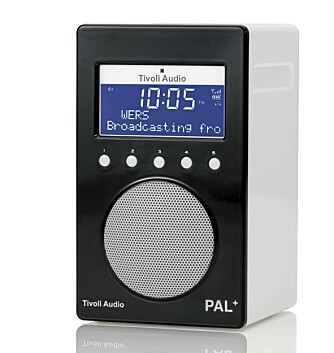 IKON: PAL-radioen fra Tivoli Audio har i mange år vært et stilikon. Nå er en ny modell ute med DAB og DAB+. IKON: PAL-radioen fra Tivoli Audio har i mange år vært et stilikon. Nå er en ny modell ute med DAB og DAB+.