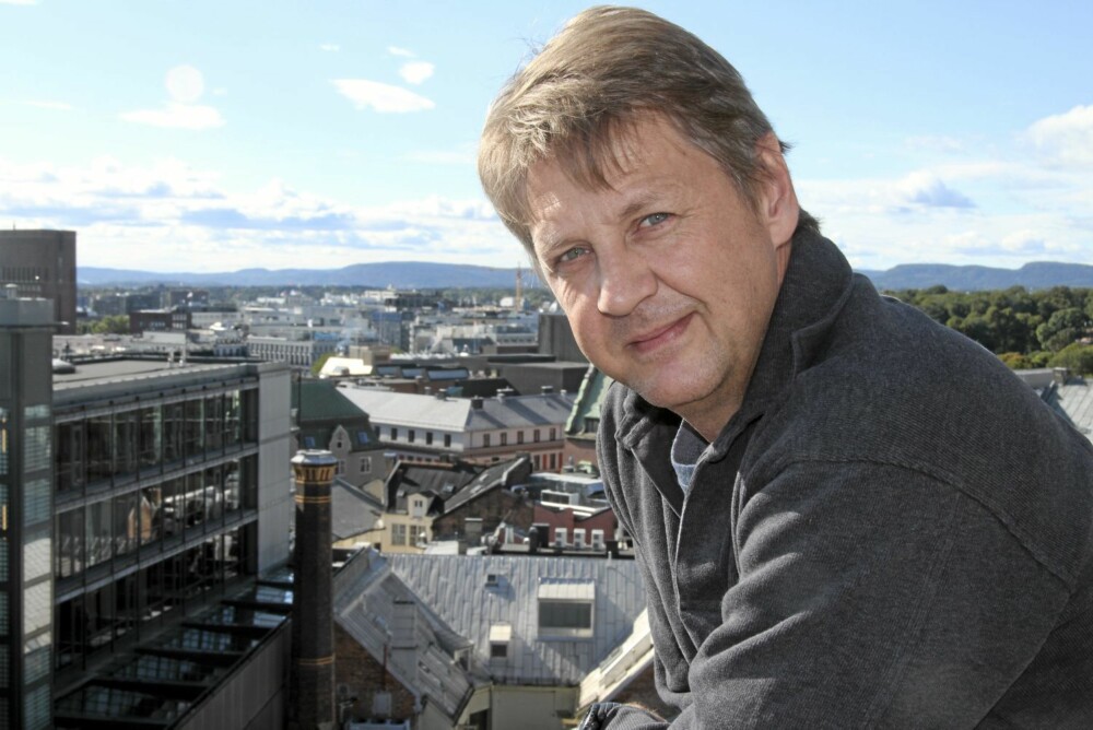 Tom Bakkeli har mange gode kilder i Forsvaret etter mange år som journalist. Tom Bakkeli har mange gode kilder i Forsvaret etter mange år som journalist.