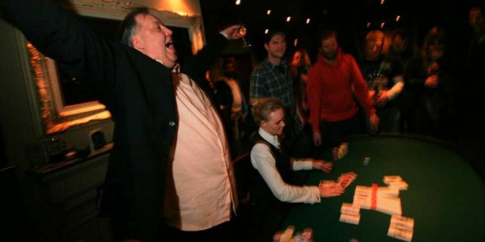 JUBEL: Magnus Berggren vant Gallaturneringen for to år siden, fikk gratis NM-sete, og dro til Riga og ble nummer to i NM. JUBEL: Magnus Berggren vant Gallaturneringen for to år siden, fikk gratis NM-sete, og dro til Riga og ble nummer to i NM.