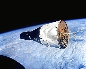 Bildene fra Gemini 10 forsvant i rommet, så her er Gemini 6 isteden. Bildene fra Gemini 10 forsvant i rommet, så her er Gemini 6 isteden.
