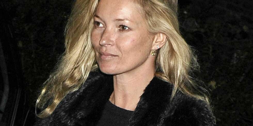 FYLLEFANT: Kate Moss sier ikke nei til en fest, og har feiret nyttår tre dager til ende. FYLLEFANT: Kate Moss sier ikke nei til en fest, og har feiret nyttår tre dager til ende.