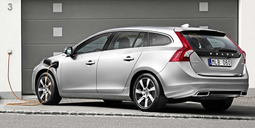 KOMMER SNART: Volvo V60 som diseldrevet plug-in-hybrid. KOMMER SNART: Volvo V60 som diseldrevet plug-in-hybrid.