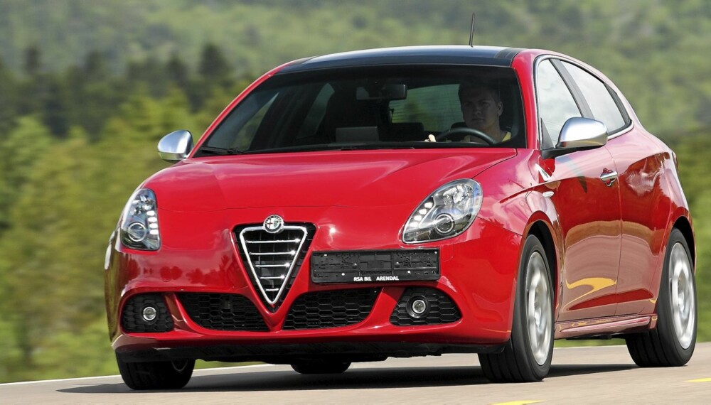 IKKE HELT NORMAL: Bak et ganske standard Giulietta-fjes skjuler det seg et solid kraftverk. IKKE HELT NORMAL: Bak et ganske standard Giulietta-fjes skjuler det seg et solid kraftverk.