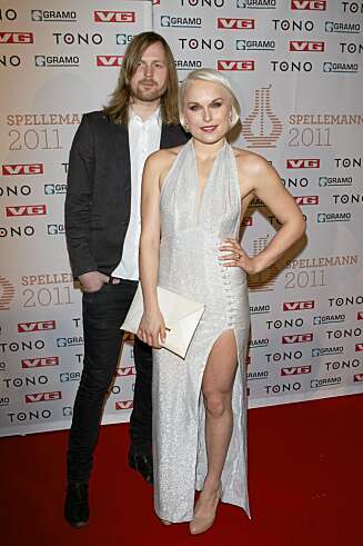 STILIG DUO: Eva Weel Skram og Thomas Stenersen i Eva & the Heartmaker. Det musikalske ekteparet var nominert i klassen Årets popgruppe. STILIG DUO: Eva Weel Skram og Thomas Stenersen i Eva & the Heartmaker. Det musikalske ekteparet var nominert i klassen Årets popgruppe.