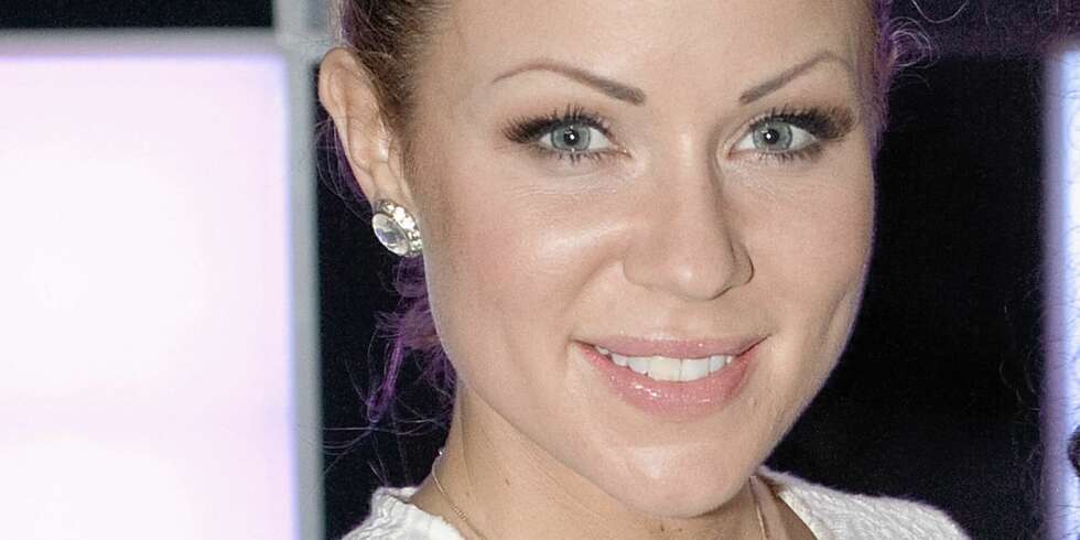 COMEBACK UTEN PLAYBACK: Lene Alexandra Øiens nye låt er er en vakker jazzballade som oser av amerikansk nattklubb. COMEBACK UTEN PLAYBACK: Lene Alexandra Øiens nye låt er er en vakker jazzballade som oser av amerikansk nattklubb.