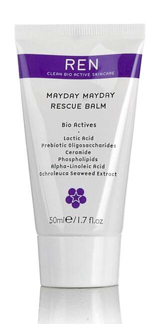 Ren er et økologisk merke, og inneholder ikk e parabener. Ren Mayday Mayday rescue balm 345 kroner Ren er et økologisk merke, og inneholder ikk e parabener. Ren Mayday Mayday rescue balm 345 kroner