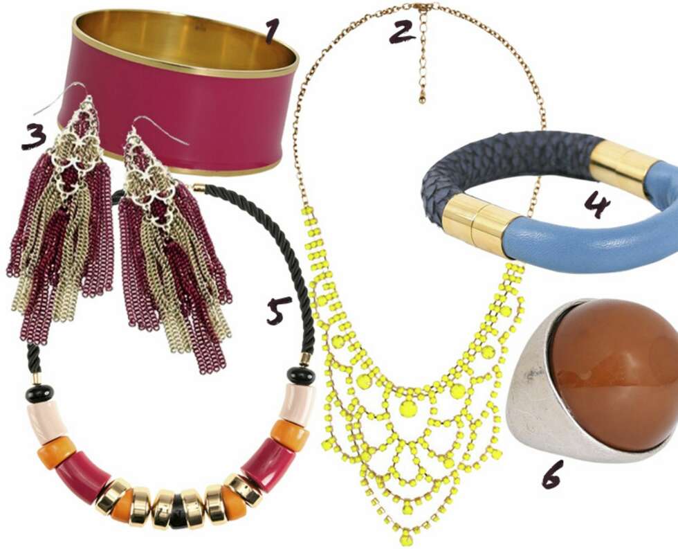 SMYKKER I FARGER: 1: Armbånd fra Nelly, kr 899. 2: Kjede fra Forever 21, kr 114. 3: Øredobber Accessorize, kr 159. 4: Armbånd fra Royal Blush, kr 979. 5: Kjede fra H&M, kr 99. 6: Ring fra Pieces, kr 99. SMYKKER I FARGER: 1: Armbånd fra Nelly, kr 899. 2: Kjede fra Forever 21, kr 114. 3: Øredobber Accessorize, kr 159. 4: Armbånd fra Royal Blush, kr 979. 5: Kjede fra H&M, kr 99. 6: Ring fra Pieces, kr 99.