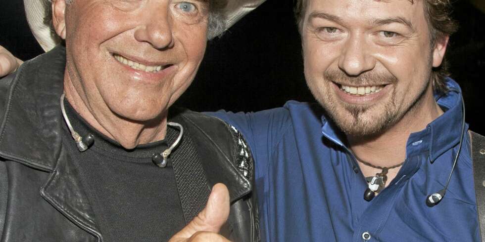 GRAND PRIX: Bobby Bare og Petter Øien gleder seg til å stå på scenen i Oslo Spektrum lørdag kveld. GRAND PRIX: Bobby Bare og Petter Øien gleder seg til å stå på scenen i Oslo Spektrum lørdag kveld.