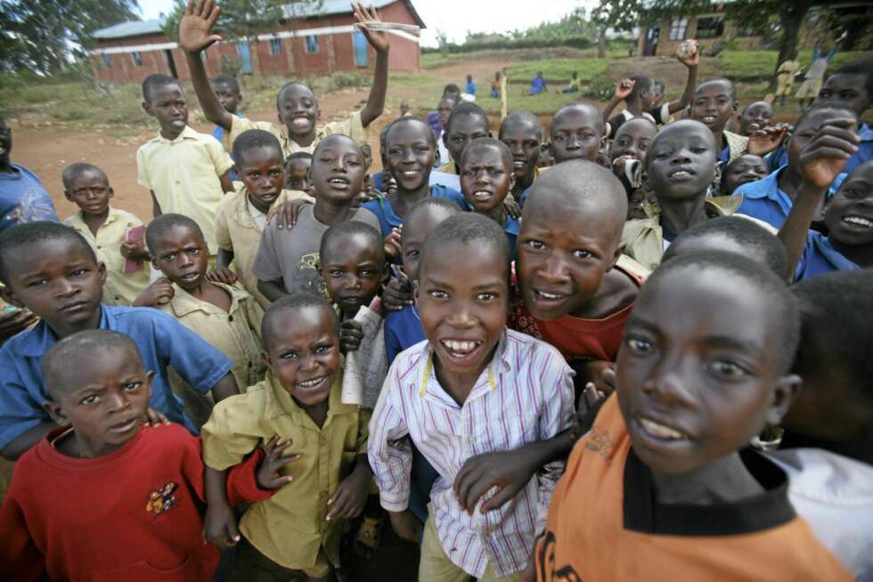 BARNELAND: I Rwanda er mer enn halvparten av befolkningen under 18 år. BARNELAND: I Rwanda er mer enn halvparten av befolkningen under 18 år.