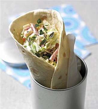 KJAPT OG GODT: Wraps er enkelt å lage, og er perfekt for å bruke opp restemat. KJAPT OG GODT: Wraps er enkelt å lage, og er perfekt for å bruke opp restemat.