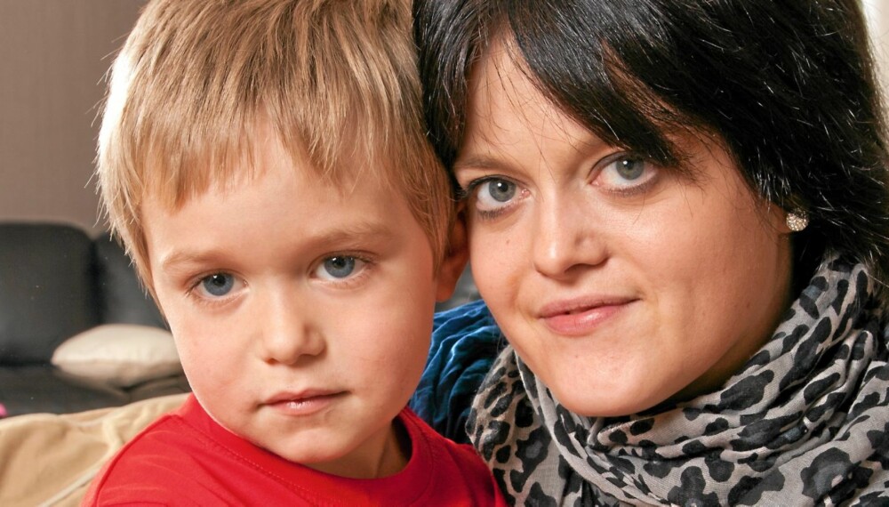 MORSKJÆRLIGHET: I dag har Gillis blitt fem år, og ingenting er som mamma Karinas fang. Den dramatiske fødselen sitter imidlertid godt i Karinas minne. MORSKJÆRLIGHET: I dag har Gillis blitt fem år, og ingenting er som mamma Karinas fang. Den dramatiske fødselen sitter imidlertid godt i Karinas minne.
