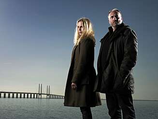 I AKSJON: Her er Sofia og hennes danske medspiller Kim Bodnia ute på oppdrag som politietterforskere i krimserien «Broen». I AKSJON: Her er Sofia og hennes danske medspiller Kim Bodnia ute på oppdrag som politietterforskere i krimserien «Broen».