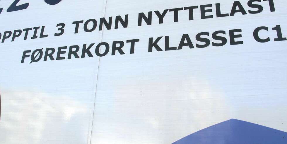 PRIVILIGEIUM: Trenger du en flyttebil, kan det være en stor fordel å ha klasse C1 - og dermed dobbel lastekapasitet. PRIVILIGEIUM: Trenger du en flyttebil, kan det være en stor fordel å ha klasse C1 - og dermed dobbel lastekapasitet.