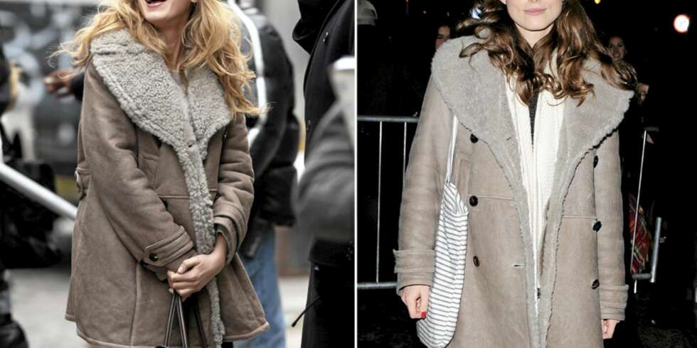Blake Lively og Keira Knightley i samme Burberry-kåpe. Blake Lively og Keira Knightley i samme Burberry-kåpe.