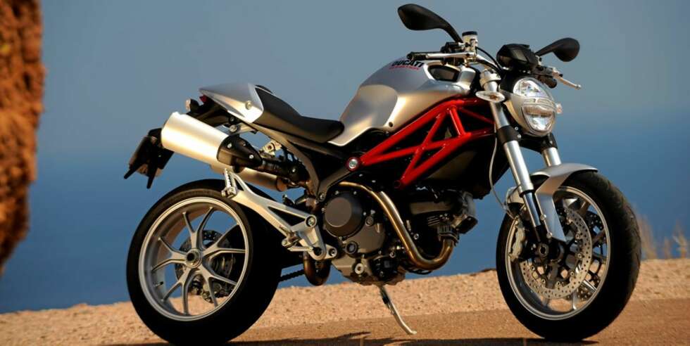 MONSTERFIN: Hittil lekreste? Dette er nye 1100 Monster fra Ducati MONSTERFIN: Hittil lekreste? Dette er nye 1100 Monster fra Ducati