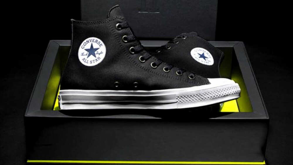 Det var rift om godsakene da Chuck Taylor All Star II ble lansert i USA. I Norge er det 2000 heldige fans som har mulighet til å kapre seg et par. Det var rift om godsakene da Chuck Taylor All Star II ble lansert i USA. I Norge er det 2000 heldige fans som har mulighet til å kapre seg et par.