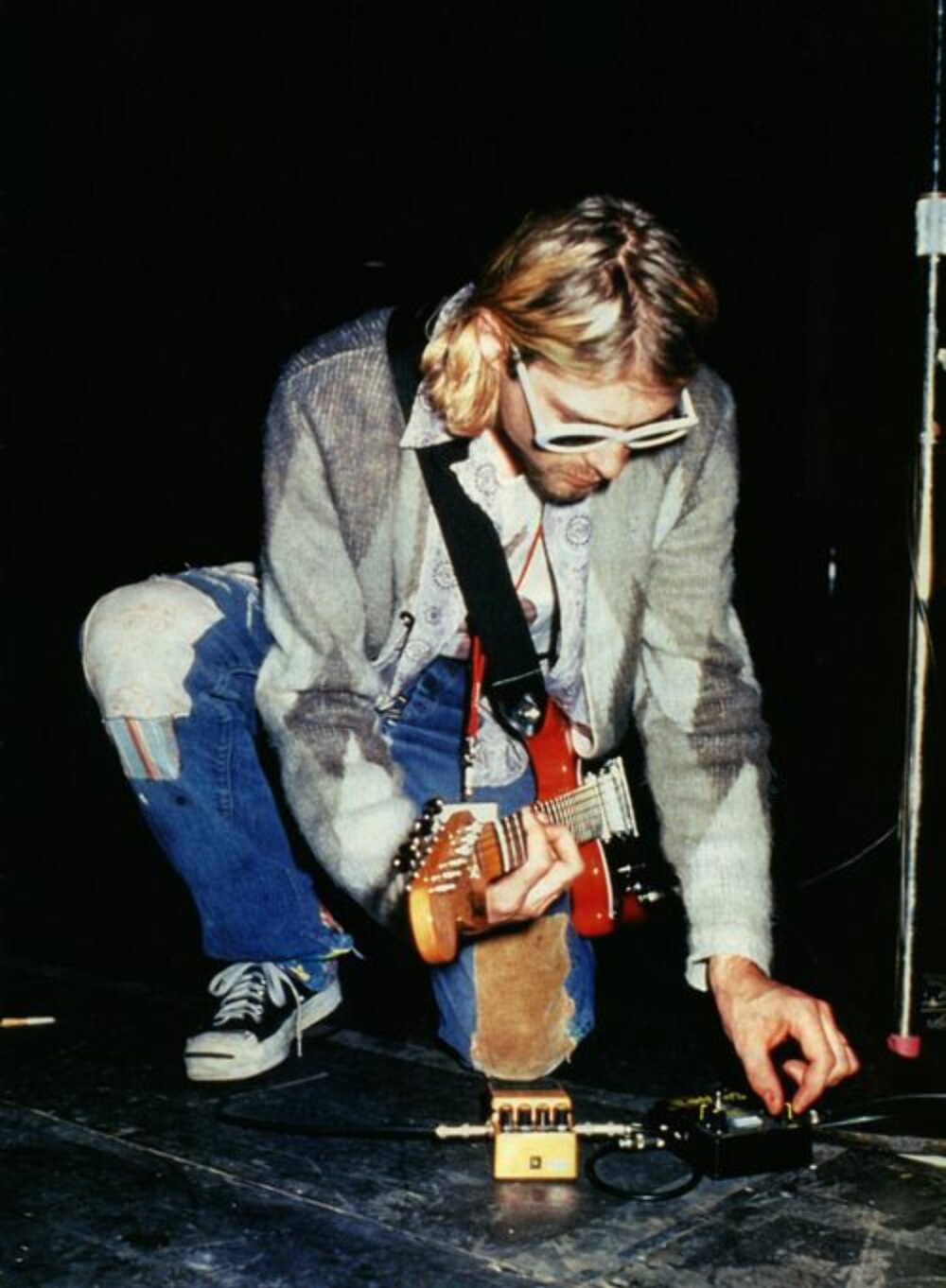Kurt Cobain har gjort sitt for å gjøre Converse-skoene til en legende innen stil- og motebildet. Kurt Cobain har gjort sitt for å gjøre Converse-skoene til en legende innen stil- og motebildet.