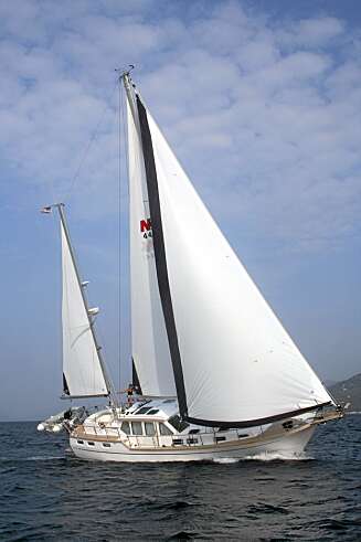 DOBBEL: 441 er en ketch-rigget (med to master) motorseiler, DOBBEL: 441 er en ketch-rigget (med to master) motorseiler,