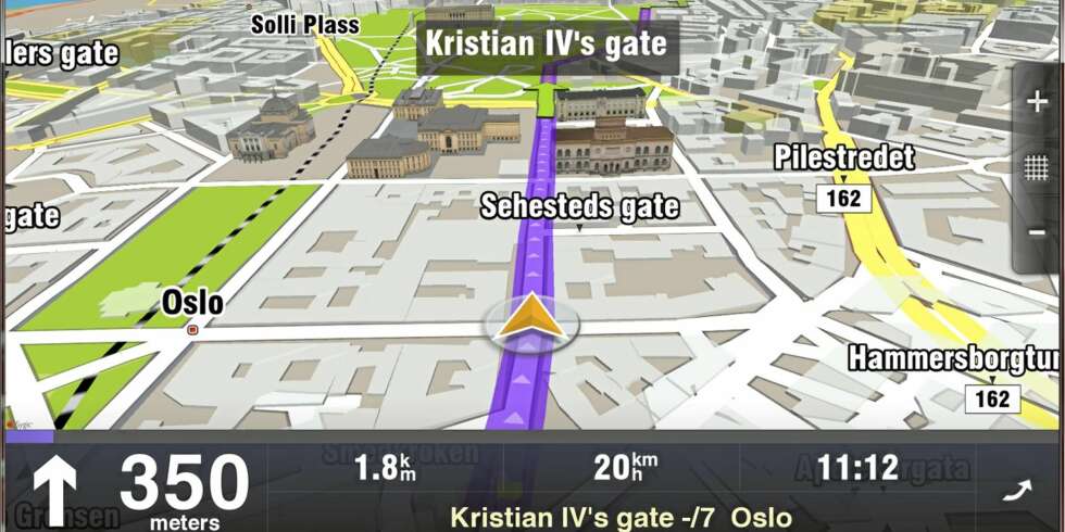 FLOTT GRAFIKK: Aura har kanskje den fineste grafikken vi har sett på en navi-app. FLOTT GRAFIKK: Aura har kanskje den fineste grafikken vi har sett på en navi-app.