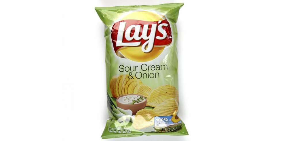 TEST: DinKost.no har vurdert næringsinnholdet i 69 typer salte snacks av potet, mais og ris. TEST: DinKost.no har vurdert næringsinnholdet i 69 typer salte snacks av potet, mais og ris.