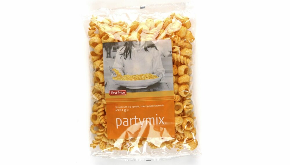 TEST: DinKost.no har vurdert næringsinnholdet i 69 typer salte snacks av potet, mais og ris. TEST: DinKost.no har vurdert næringsinnholdet i 69 typer salte snacks av potet, mais og ris.