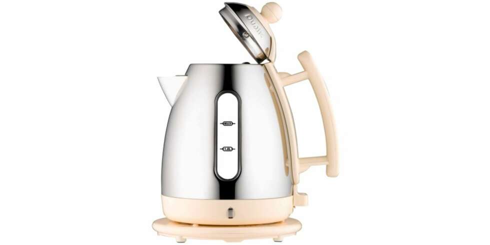 VANNKOKER: Dualit Jug kettle. VANNKOKER: Dualit Jug kettle.