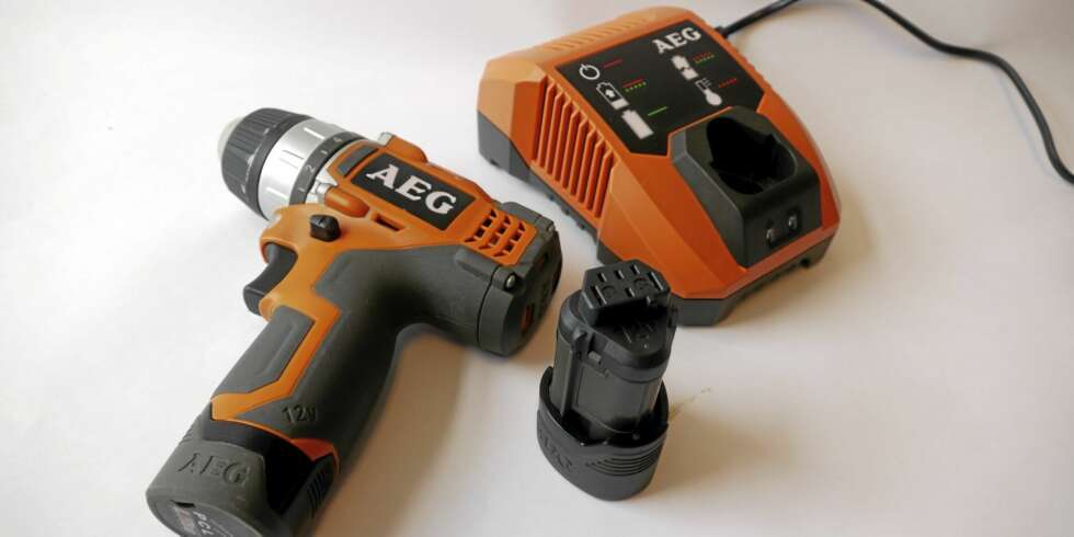 AEG BS 12 C AEG BS 12 C