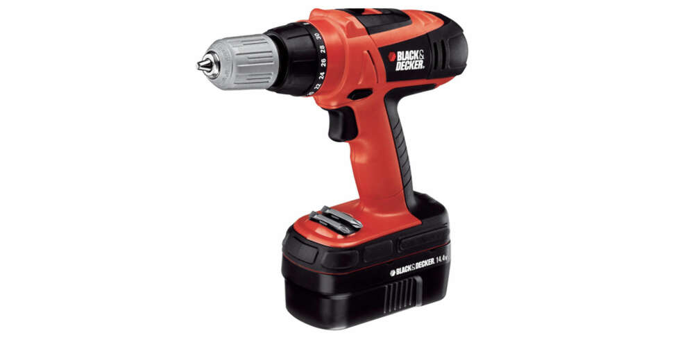 DRILL: Black & Decker HP146F3K. DRILL: Black & Decker HP146F3K.