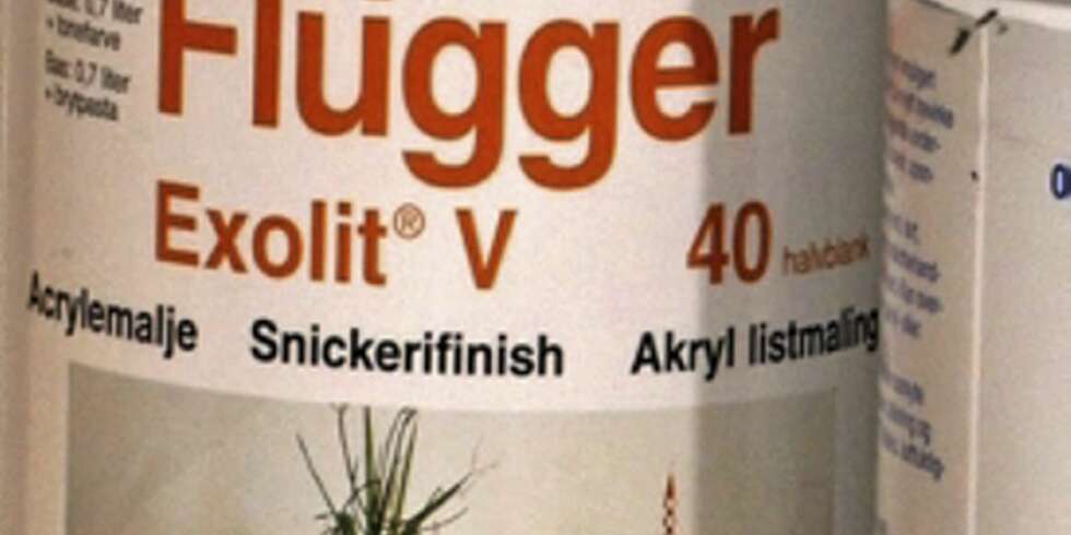 VANNLØSELIG MALING: Flügger, Exolit V 40. VANNLØSELIG MALING: Flügger, Exolit V 40.