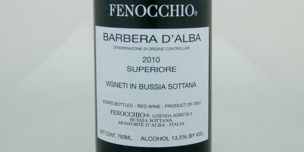 PASSER TIL RIBBE: Fenocchio Barbera d'Alba Superiore 2010. PASSER TIL RIBBE: Fenocchio Barbera d'Alba Superiore 2010.