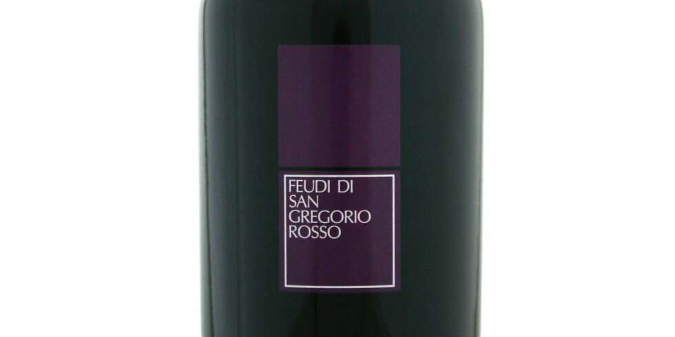 10 PÅ TOPP: Feudi di San Gregorio Rosso 2011 kom på delt syvende plass. 10 PÅ TOPP: Feudi di San Gregorio Rosso 2011 kom på delt syvende plass.