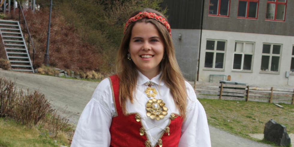BUNAD: Åmlibunad. BUNAD: Åmlibunad.