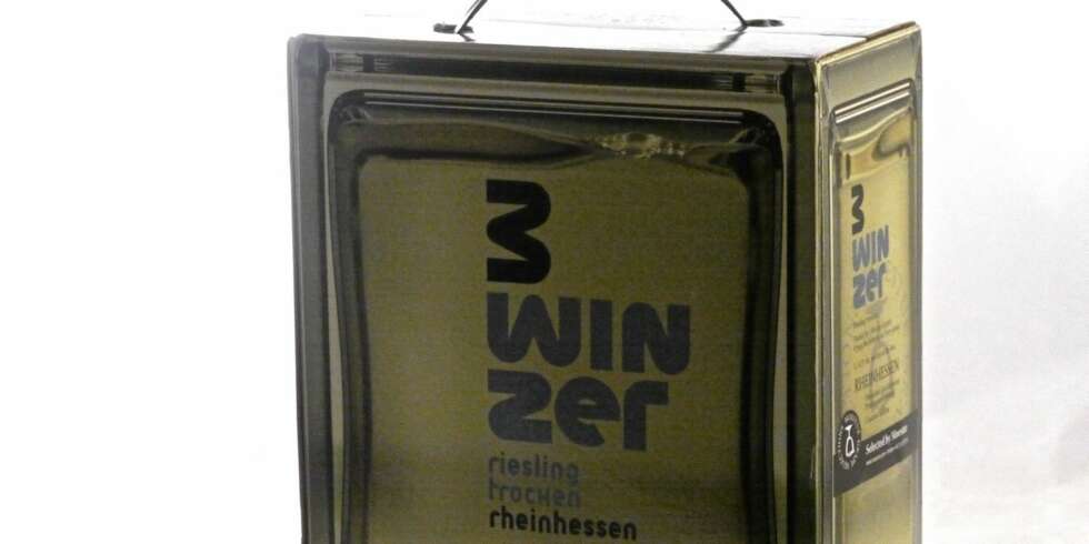 TEST AV HVITVIN: 3 Winzer Riesling Trocken 2010. TEST AV HVITVIN: 3 Winzer Riesling Trocken 2010.