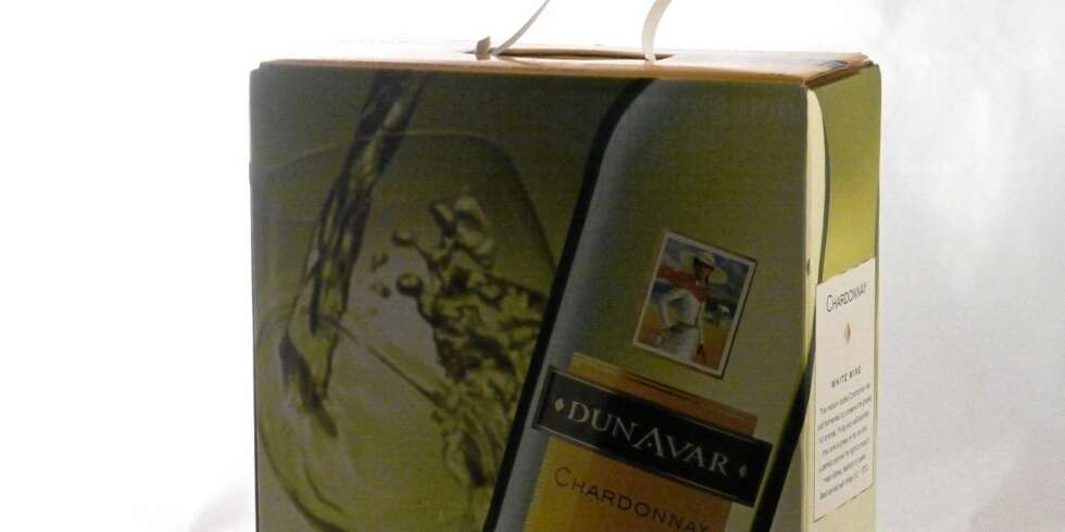 TEST AV HVITVIN: Dunavár Chardonnay 2010. TEST AV HVITVIN: Dunavár Chardonnay 2010.