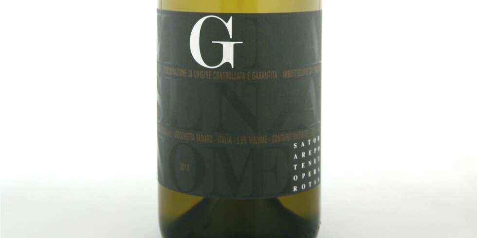 TEST AV MOSCATO: Vigna Senza Nome Moscato d'Asti 2011 kom på femteplass. TEST AV MOSCATO: Vigna Senza Nome Moscato d'Asti 2011 kom på femteplass.