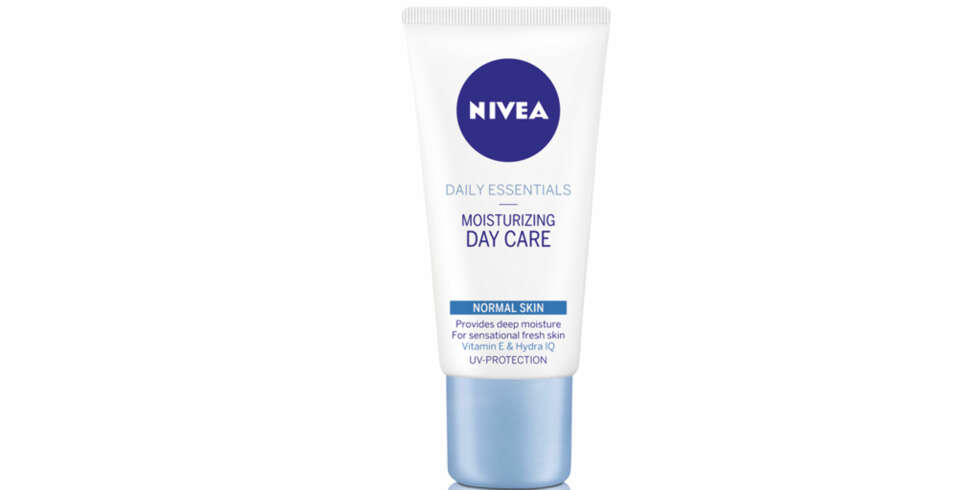 TEST: Nivea Moisturizing Day Care spf 8 TEST: Nivea Moisturizing Day Care spf 8