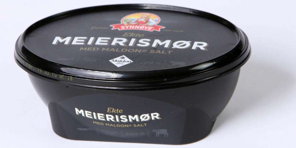 SMØR OG MARGARIN: Det er ikke ett fett hvilket spisefett du velger. DinKost har vurdert næringsinnholdet i 24 typer spisefett. SMØR OG MARGARIN: Det er ikke ett fett hvilket spisefett du velger. DinKost har vurdert næringsinnholdet i 24 typer spisefett.