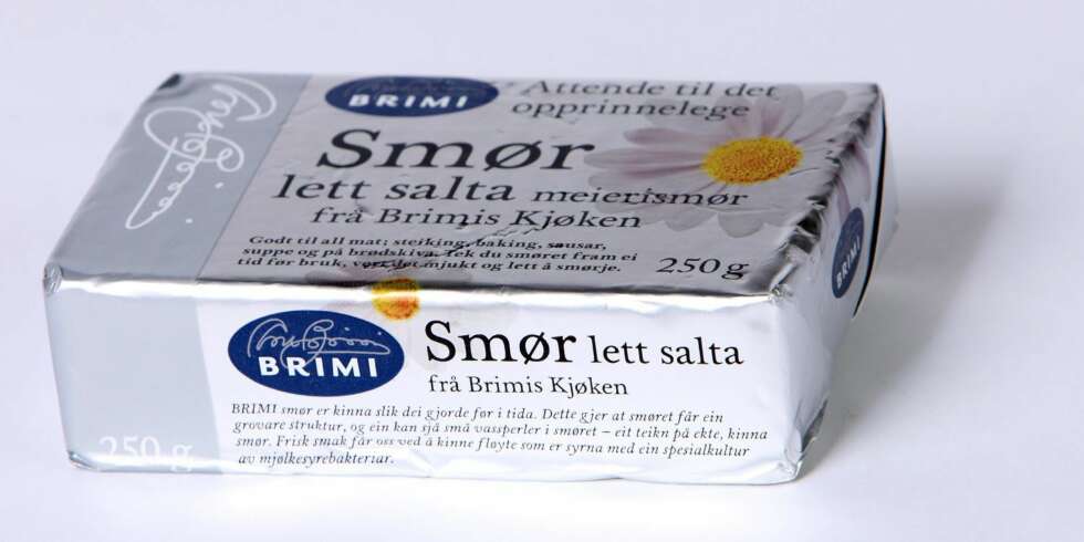 SMØR OG MARGARIN: Det er ikke ett fett hvilket spisefett du velger. DinKost har vurdert næringsinnholdet i 24 typer spisefett. SMØR OG MARGARIN: Det er ikke ett fett hvilket spisefett du velger. DinKost har vurdert næringsinnholdet i 24 typer spisefett.