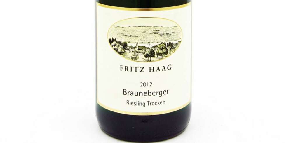 JANUARVIN: Haag Brauneberger Riesling Kabinett Trocken 2012. JANUARVIN: Haag Brauneberger Riesling Kabinett Trocken 2012.