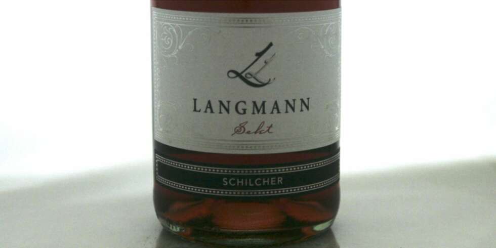 ROSA BOBLER: Langmann Schilchersekt Hochgrail Brut. ROSA BOBLER: Langmann Schilchersekt Hochgrail Brut.